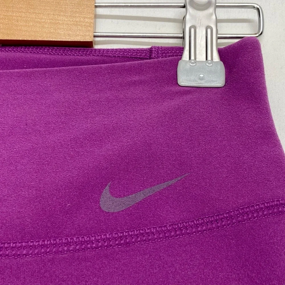 Nike Dri Fit Legendary Capri Leggings Women's Small Purple Plum Activewear‎ GUC